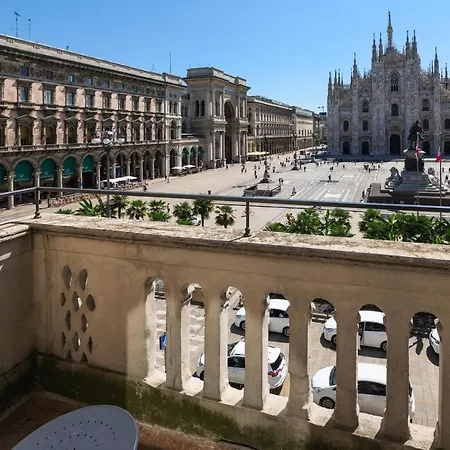 アパート Duomo Cathedral View - Luxury *