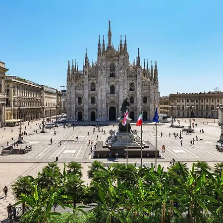 Duomo Cathedral View - Luxury Appartamento *