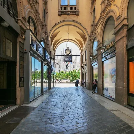 Duomo Cathedral View - Luxury Appartamento Milano