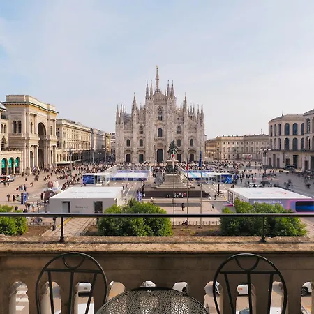 Duomo Cathedral View - Luxury * Milano